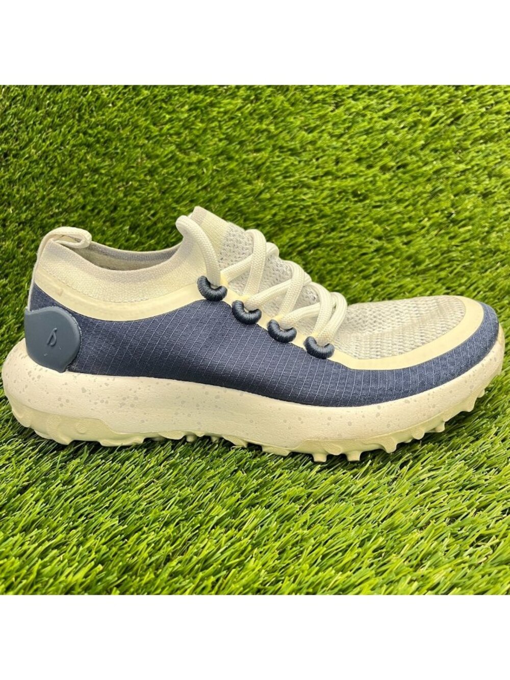 Allbirds Trail Runner SWT Womens Size 7 Navy Blue White Athletic Shoes Sneakers